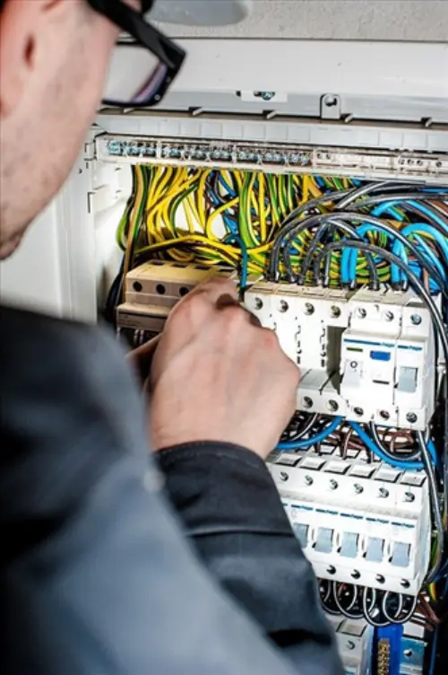 Exclusive-Electrician-Leads--in-Fremont-California-exclusive-electrician-leads-fremont-california-2.jpg-image